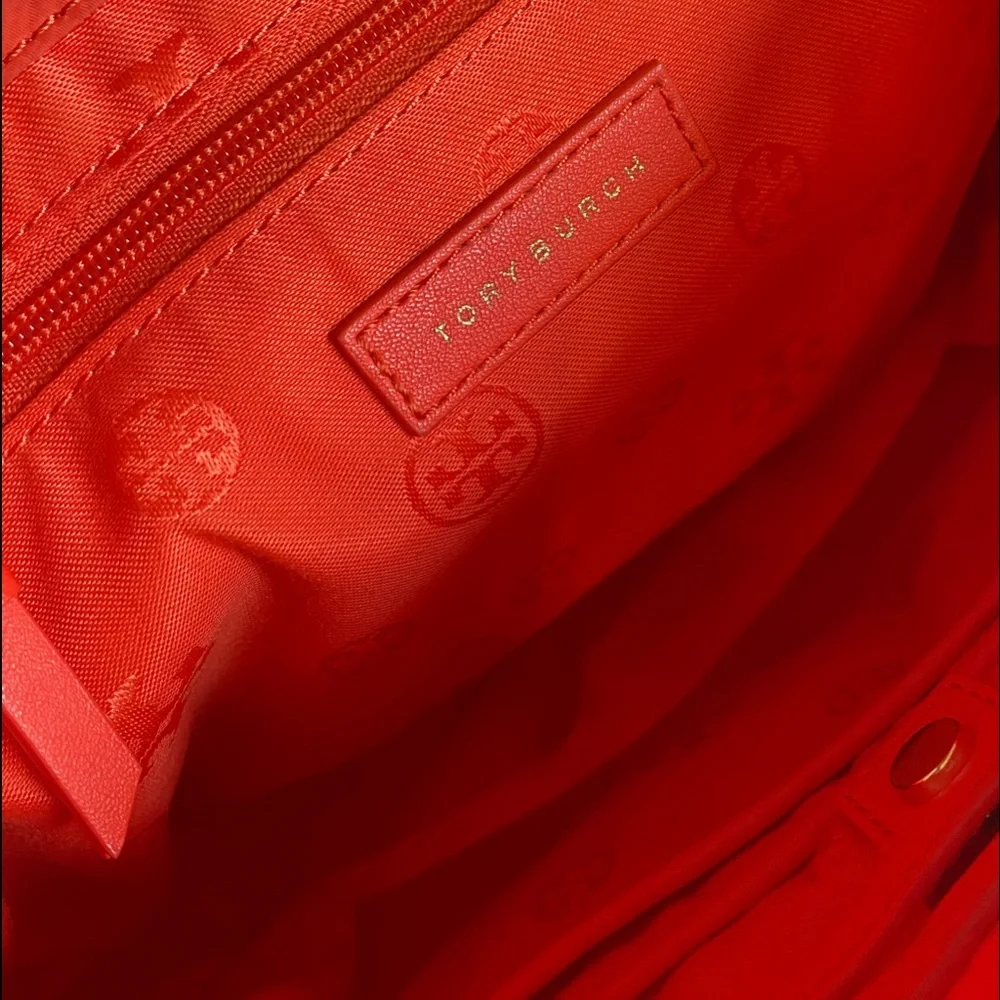 Tory Burch tory burch